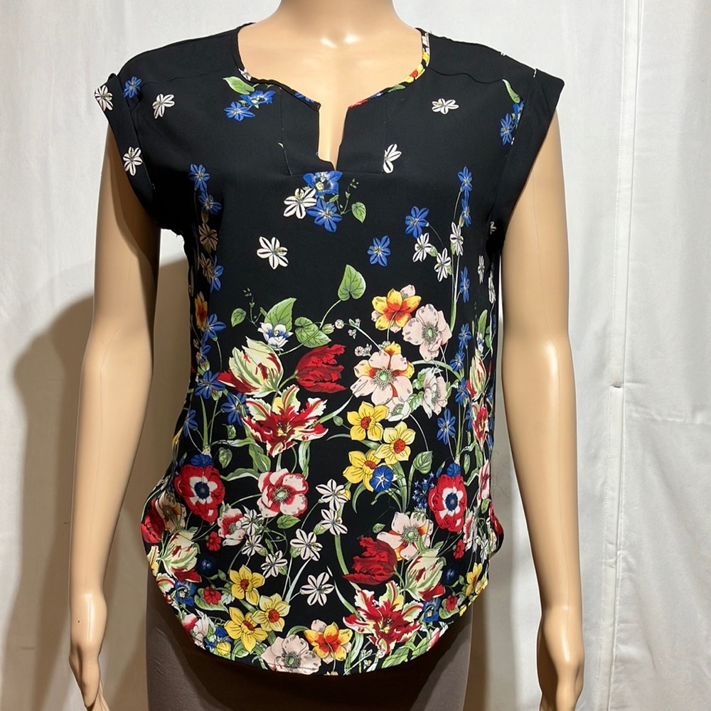 New York & Company Black and Red Cap Sleeve Blouse